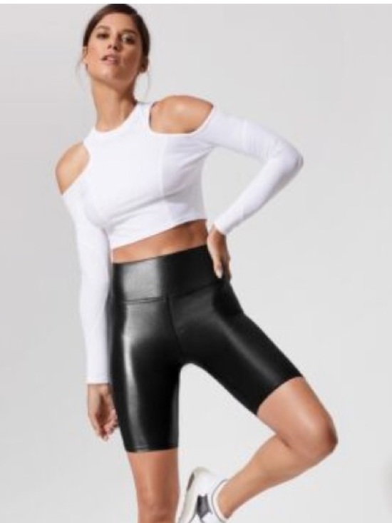 Carbon38 Pants - Carbon38 High Rise Biker Short In Takara Shine Black Size XXS